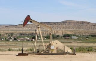2048px Oil well in Rangely Colorado